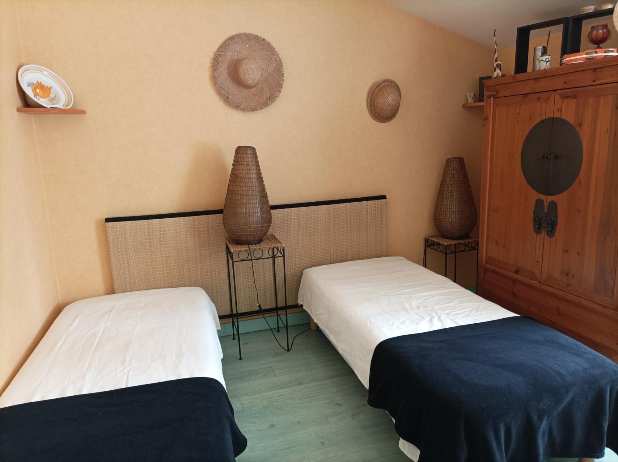 レ・ゼルビエ Chez Pierre Et Caroline Bed & Breakfast エクステリア 写真